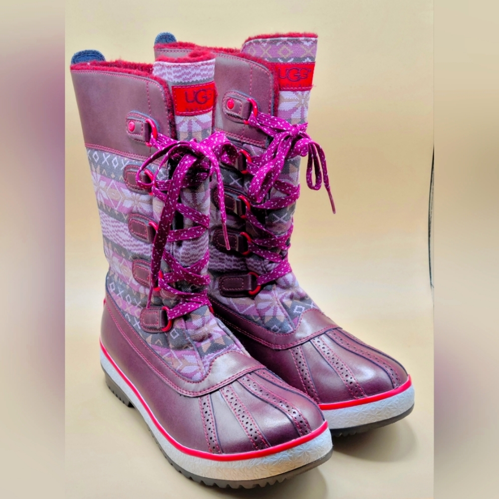 Burgundy UGG AUSTRALIA Baroness